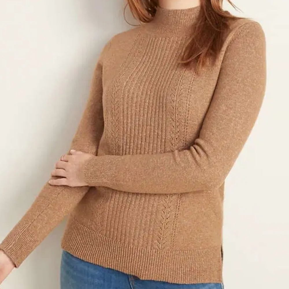 Old Navy Sweater